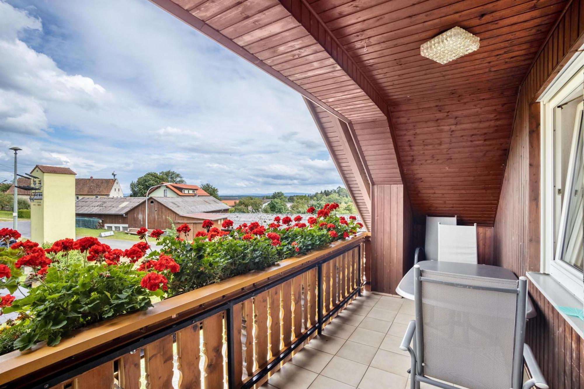 Ferienwohnung Baecher Wiesau Bagian luar foto